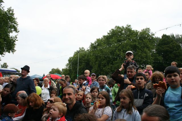 gal/2011/2011 Gruga - Tag des Kindes/2011 Saitentwist Gruga Tag des Kindes 31.07 115.JPG